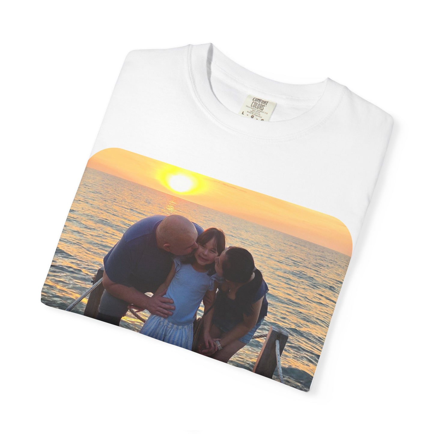 Photo Memory T‑Shirt — 'The Halversons 2026' Personalized Family Sunset Tee